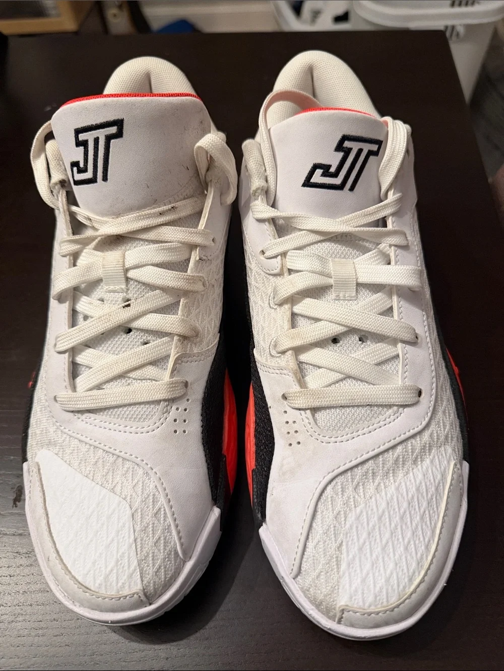 Jayson Tatum Deuce Men's White & Red Performance Basketball Shoes